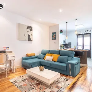  Appartamento Between Old Town & Guggenheim!! Private Parking